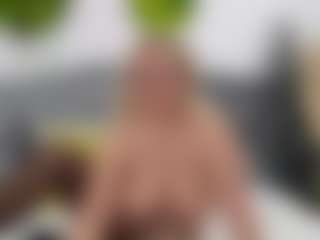Live cam show with NathaliaNat - Highheels on Dolls Live