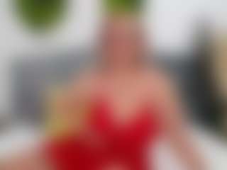 NathaliaNat MILF webcam performer live streaming