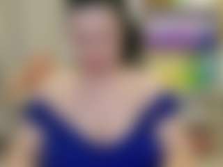 Live cam show with RubiHarper - Upskirt on studioflirtlive.com