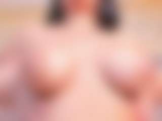 Live cam show with ZoePreston - Milk on Camiplay Live
