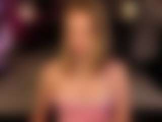 Live cam show with Eva-Hamilton - Role Play on CamwithHer