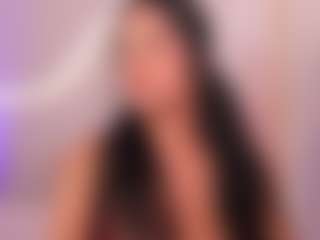 Live cam show with Mara-05 - Twerking on Camsoda