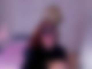 Live cam show with Margo-Kelly - Tittyfuck on liverealitysex.com