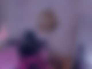 Live cam show with Margo-Kelly - Upskirt on Adult Interactions