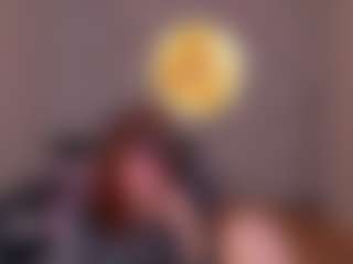 Live cam show with Margo-Kelly - Tittyfuck on AdultVida.com