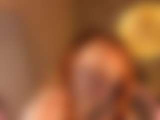 Live cam show with Margo-Kelly - Blue Eyes on TottyGirls