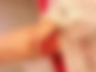 Live cam show with Margo-Kelly - Red Hair Amateur on Sweet Sext