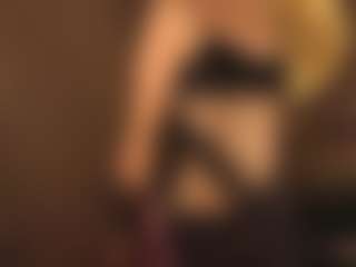 Live cam show with Margo-Kelly - Blue Eyes on thefappeningchat.com
