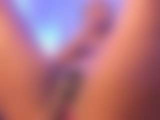 Show en direct avec Only-Gia - Facial sur Camsoda