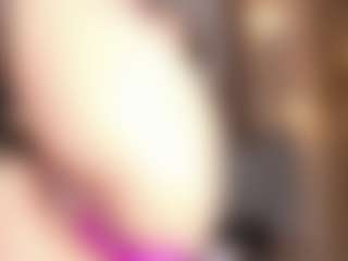 Live cam show with AizaXO - Brown Hair on Camming Site