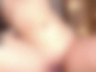 AizaXO's Live Sex Cam Show