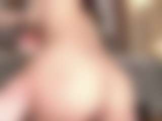 AizaXO's Live Sex Cam Show