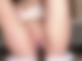 Live cam show with AizaXO - College Brown Hair on Camsoda