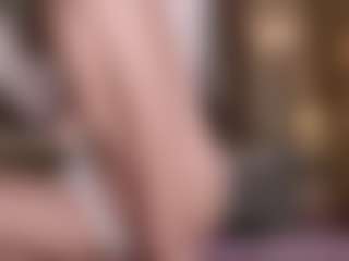 Live cam show with AizaXO - Athletic MILF on camwithhim.com