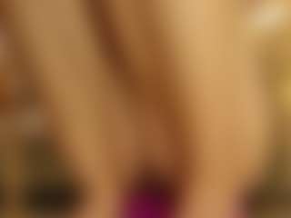 AizaXO's Live Sex Cam Show