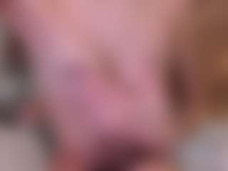 Live cam show with AizaXO - Public MILF on livesexfox.com