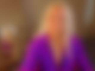 April-Nelson's Live Sex Cam Show