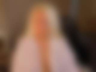 April-Nelson's Live Sex Cam Show