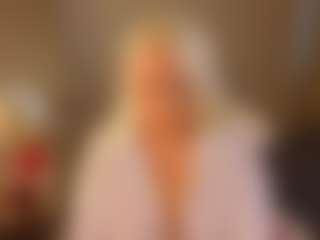 April-Nelson's Live Sex Cam Show