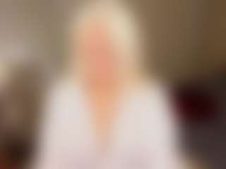 April-Nelson's Live Sex Cam Show