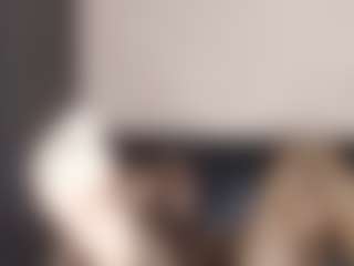 breezyvikky's Live Sex Cam Show