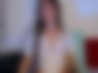 Live cam show with Ir1s - Hazel Eyes on friskycurves.com