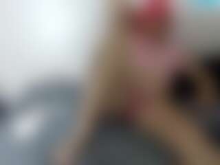 pinkhornyhoe's Live Sex Cam Show