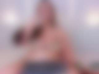 Live cam show with Tiffany-Spring - Tittyfuck on milfzrlive.com