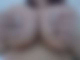 Live cam show with Bellatrix-Ch - Public Red Hair on makecum.org