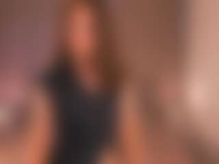 Live cam show with GracieFasano - Mature on CamwithHer
