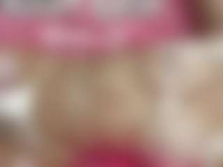 Live cam show with NanetteStatzer - Interactivetoy on Cam Slut