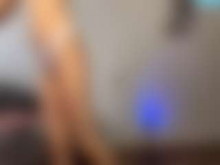 Live cam show with NanetteStatzer - Interactivetoy on Camsoda