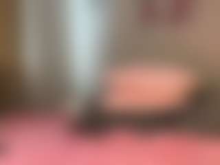 Live cam show with NanetteStatzer - Butt Plug on SpankPalCams