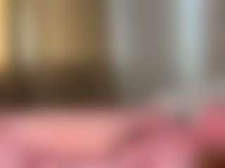 Live cam show with NanetteStatzer - Butt Plug on Milf Play
