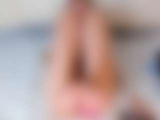 dollyemy2's Live Sex Cam Show