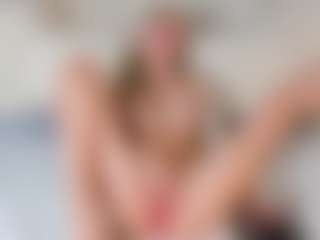 dollyemy2's Live Sex Cam Show