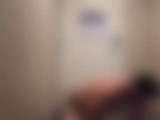 Str8ButNot2day's Live Sex Cam Show