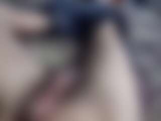 Angeelo19's Live Sex Cam Show