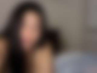 Live cam show with MissCali - College on livesexfox.com