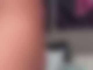 Live cam show with CataleyaStarr - Tittyfuck on iamadamtest123.com