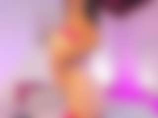 Live cam show with JulietaLombardi - Shaved Pussy on anonymated.com