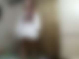 Live cam show with Nia - Genital Piercings on dasdasdadada.com