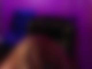 milfarlet's Live Sex Cam Show