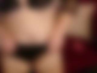 milfarlet's Live Sex Cam Show