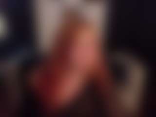 Live cam show with milfarlet - Smoking on Soda Cam