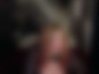 milfarlet's Live Sex Cam Show