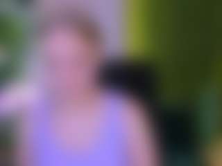Live cam show with ollivia-dream - Granny Squirt on Chatstar