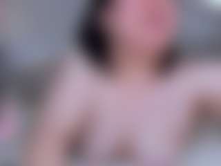 Live cam show with Tokyo-dreamss - Brown Eyes Asian on Free Soda