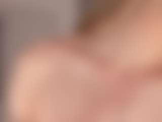 AdelleIbey's Live Sex Cam Show