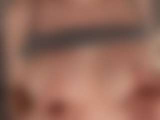 AdelleIbey's Live Sex Cam Show